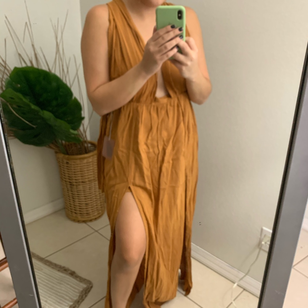 Forever 21 backless maxi dress